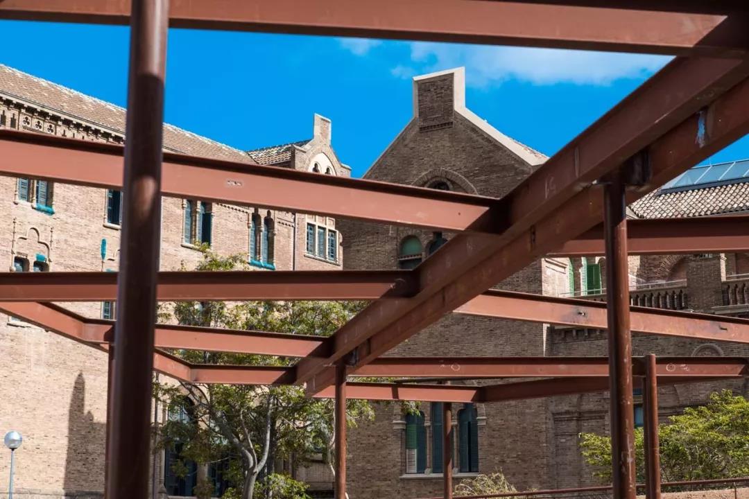 100個(gè)城市醫(yī)療集團(tuán)，500個(gè)縣域醫(yī)共體，1000家縣級(jí)醫(yī)院