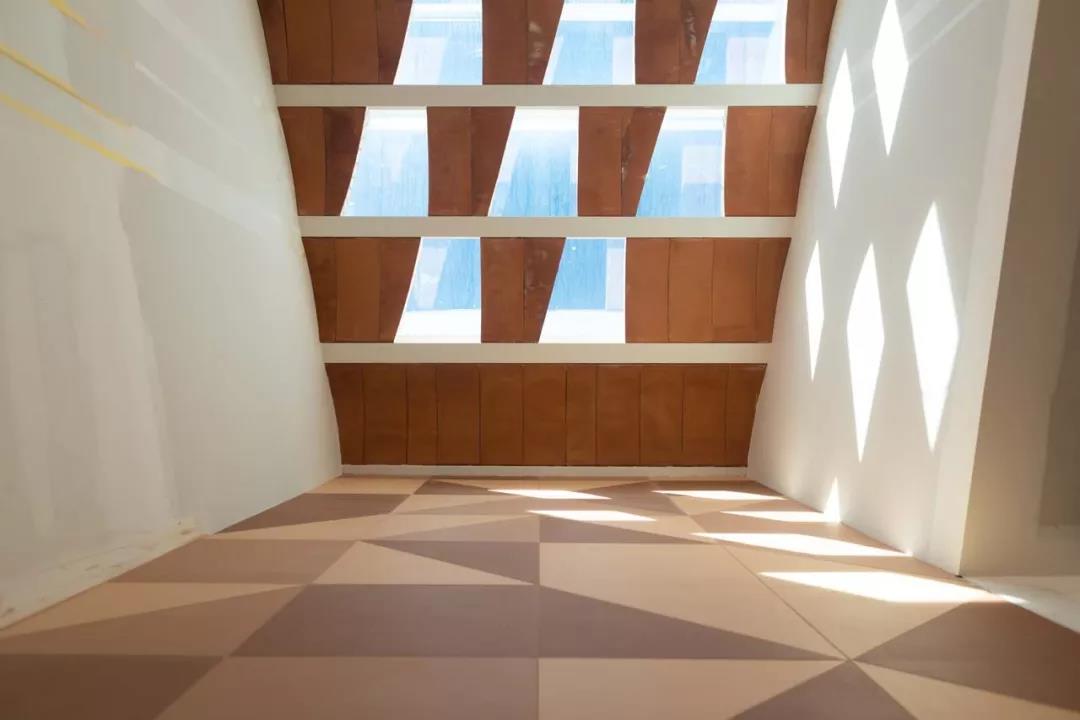 紅磚與白釉陶瓷交織,這家最新美琪癌癥中心的外立面亮了~